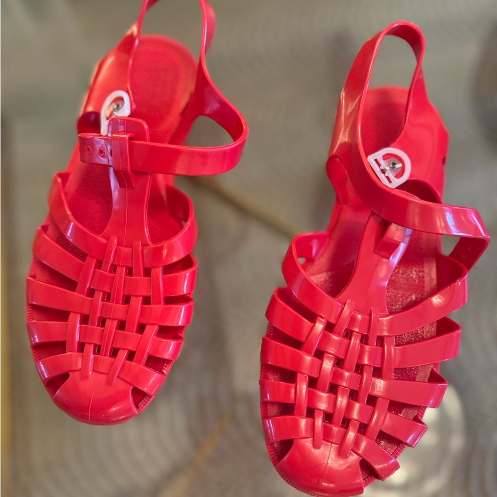 Red Jelly Fisherman Sandals